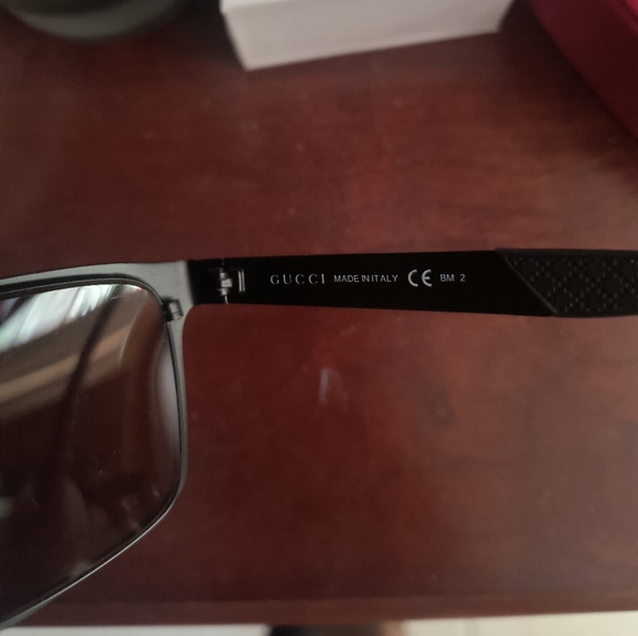 Gucci Shades - Picture 1 of 4